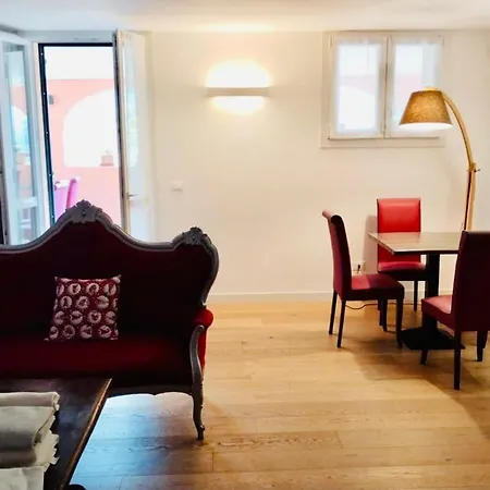 Le Stanze Del Brigante Bed & Breakfast *
