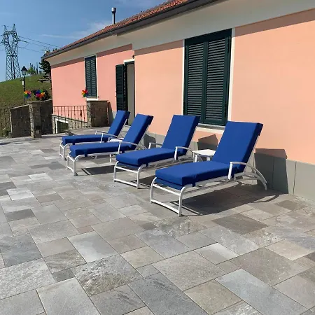 לינה וארוחת בוקר Le Stanze Del Brigante 3*